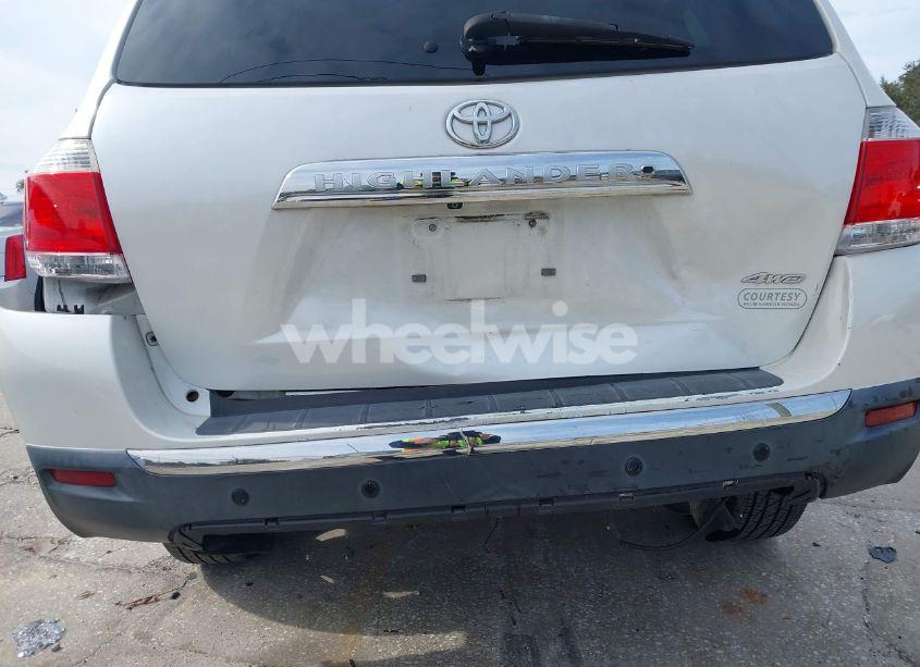 Photo 6 of 2012 Toyota Highlander LIMITED V6 (VIN 5TDDK3EH4CS132062)