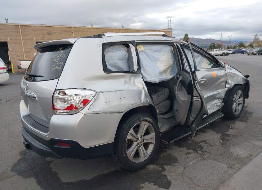 Photo 4 of 2013 Toyota Highlander LIMITED V6 (VIN 5TDDK3EH4DS234348)