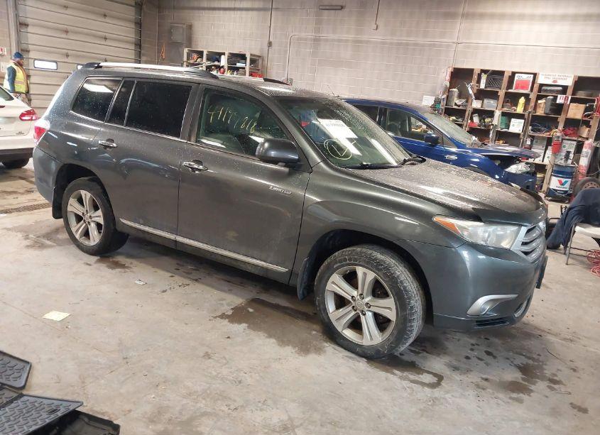 2013 Toyota Highlander LIMITED V6 (VIN 5TDDK3EH4DS253224) main photo