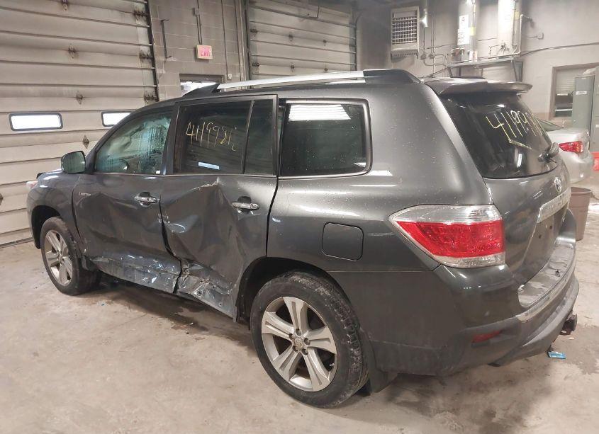 Photo 6 of 2013 Toyota Highlander LIMITED V6 (VIN 5TDDK3EH4DS253224)