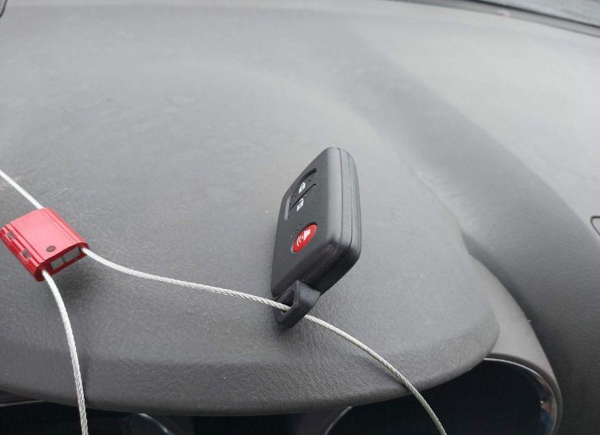 Photo 11 of 2010 Toyota Highlander LIMITED V6 (VIN 5TDDK3EH5AS026054)