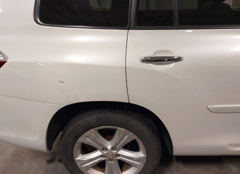 Photo 19 of 2010 Toyota Highlander LIMITED V6 (VIN 5TDDK3EH5AS026054)