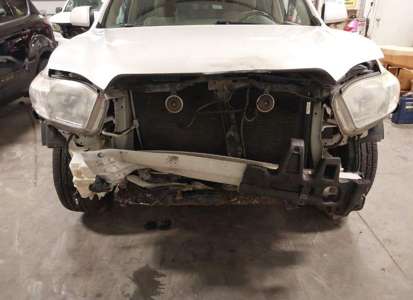 Photo 6 of 2010 Toyota Highlander LIMITED V6 (VIN 5TDDK3EH5AS026054)