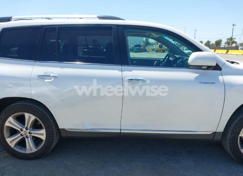 Photo 13 of 2011 Toyota Highlander LIMITED V6 (VIN 5TDDK3EH5BS063462)