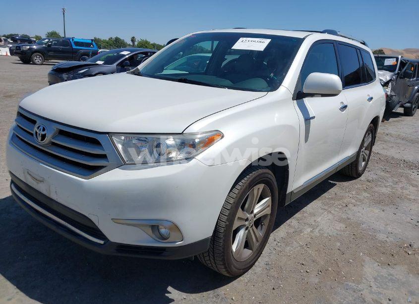 Photo 2 of 2011 Toyota Highlander LIMITED V6 (VIN 5TDDK3EH5BS063462)