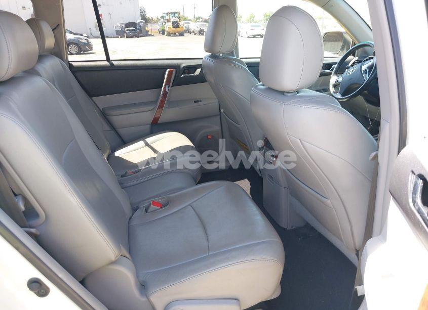 Photo 8 of 2011 Toyota Highlander LIMITED V6 (VIN 5TDDK3EH5BS063462)