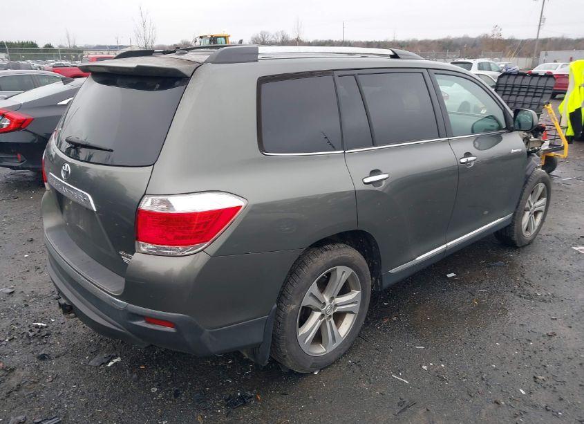 Photo 4 of 2011 Toyota Highlander LIMITED V6 (VIN 5TDDK3EH5BS081105)