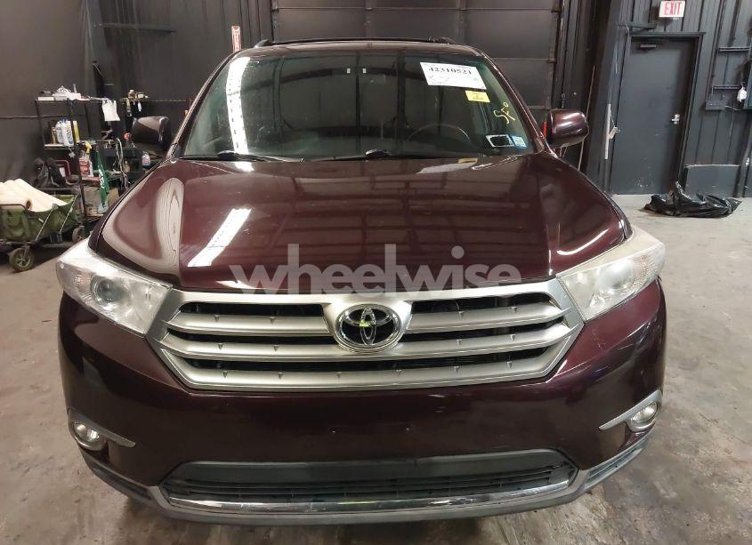 Photo 12 of 2012 Toyota Highlander LIMITED V6 (VIN 5TDDK3EH5CS161442)