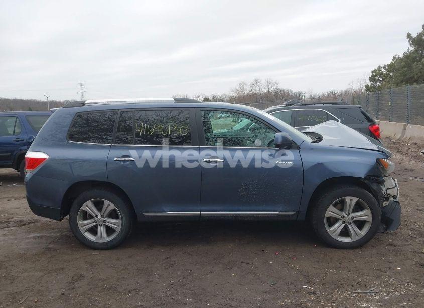 Photo 14 of 2013 Toyota Highlander LIMITED V6 (VIN 5TDDK3EH5DS190926)
