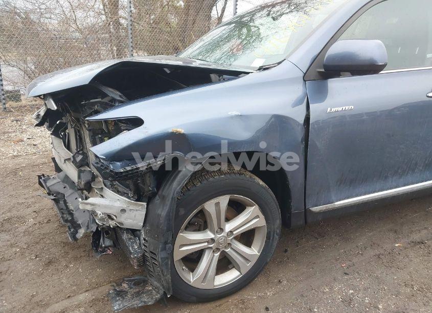 Photo 18 of 2013 Toyota Highlander LIMITED V6 (VIN 5TDDK3EH5DS190926)
