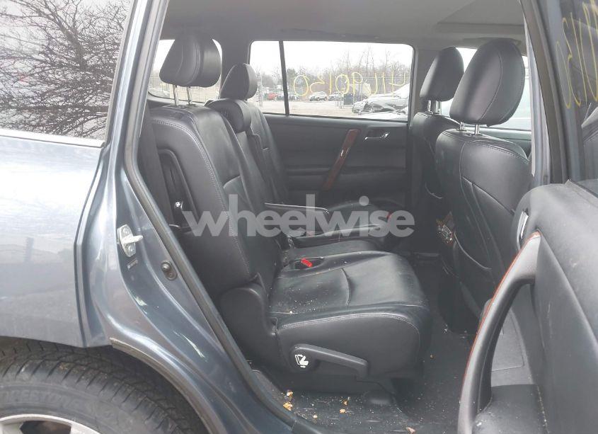 Photo 8 of 2013 Toyota Highlander LIMITED V6 (VIN 5TDDK3EH5DS190926)