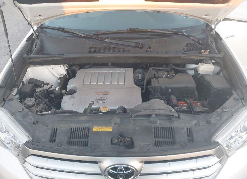Photo 10 of 2013 Toyota Highlander LIMITED V6 (VIN 5TDDK3EH5DS194636)