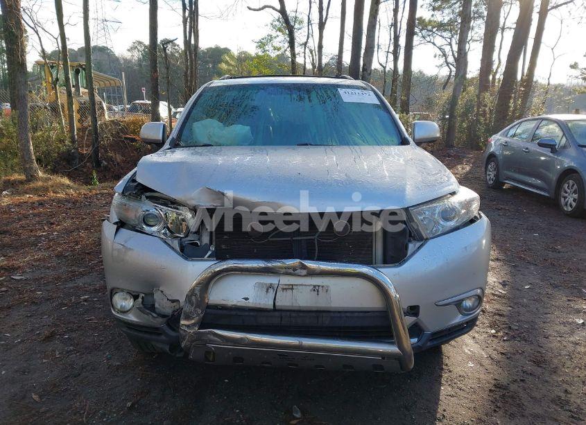 Photo 12 of 2013 Toyota Highlander LIMITED V6 (VIN 5TDDK3EH5DS265981)