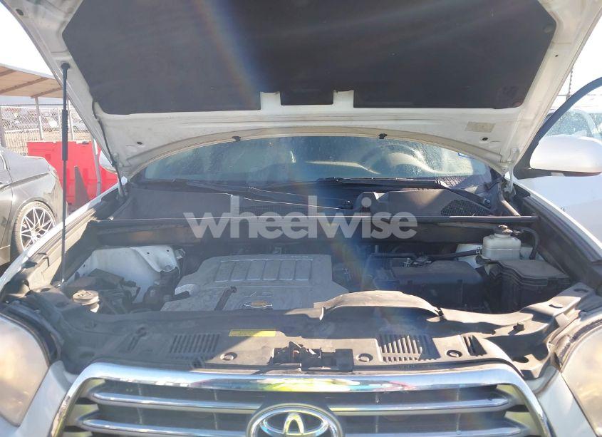 Photo 10 of 2010 Toyota Highlander LIMITED V6 (VIN 5TDDK3EH6AS025804)