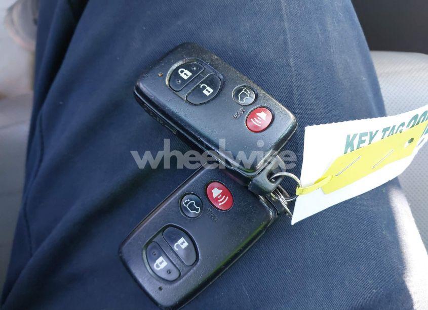 Photo 11 of 2011 Toyota Highlander LIMITED V6 (VIN 5TDDK3EH6BS091593)