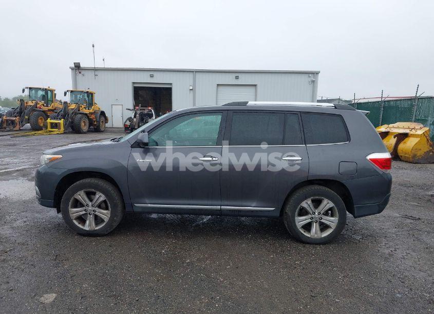 Photo 14 of 2012 Toyota Highlander LIMITED V6 (VIN 5TDDK3EH6CS107339)