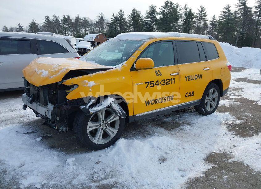 Photo 2 of 2013 Toyota Highlander LIMITED V6 (VIN 5TDDK3EH6DS198663)