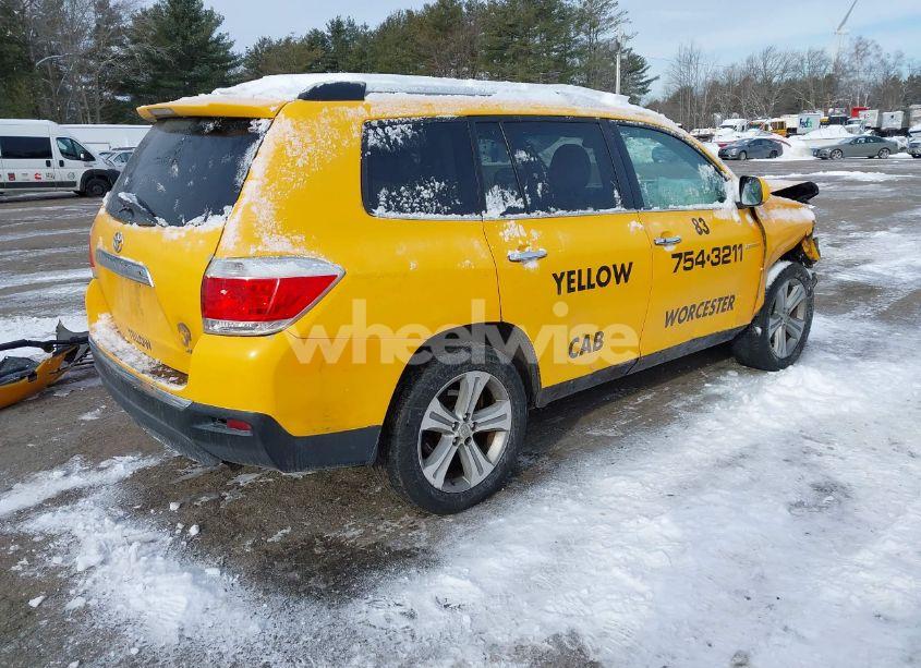 Photo 4 of 2013 Toyota Highlander LIMITED V6 (VIN 5TDDK3EH6DS198663)