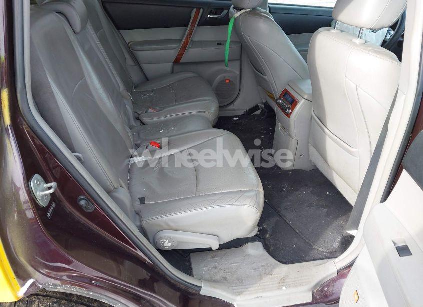 Photo 8 of 2013 Toyota Highlander LIMITED V6 (VIN 5TDDK3EH6DS198663)