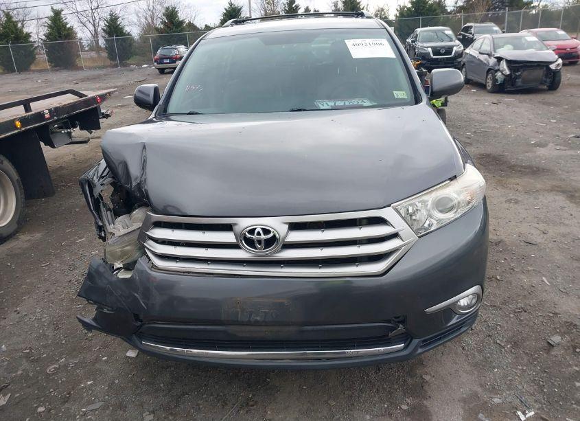 Photo 13 of 2013 Toyota Highlander LIMITED V6 (VIN 5TDDK3EH6DS233248)