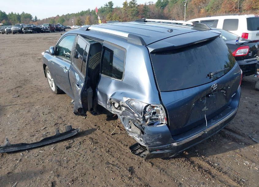 Photo 3 of 2013 Toyota Highlander LIMITED V6 (VIN 5TDDK3EH6DS242323)