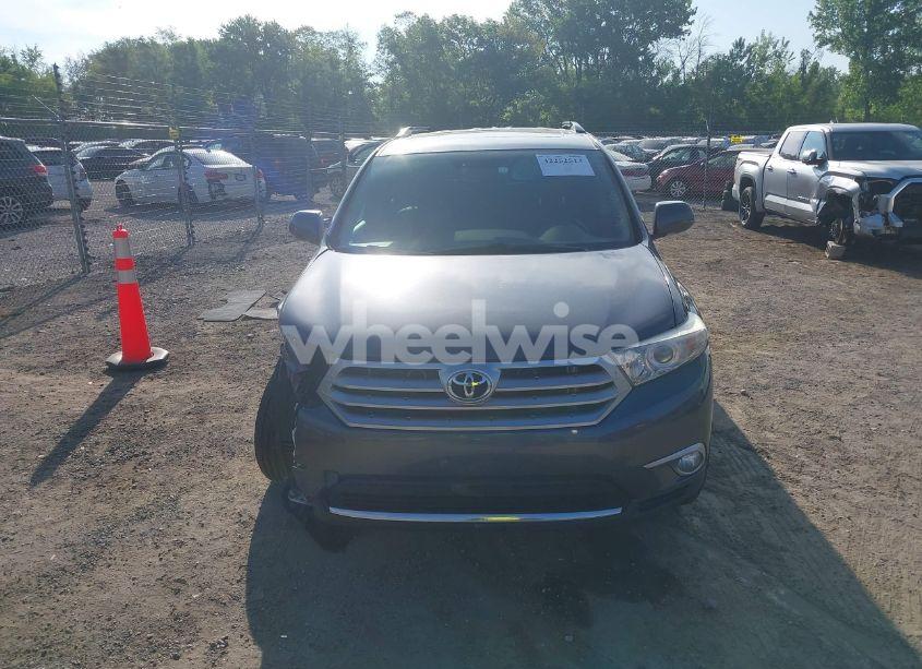 Photo 12 of 2011 Toyota Highlander LIMITED V6 (VIN 5TDDK3EH7BS068694)
