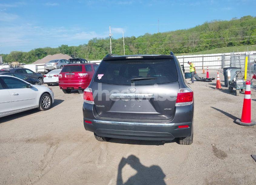 Photo 16 of 2011 Toyota Highlander LIMITED V6 (VIN 5TDDK3EH7BS068694)