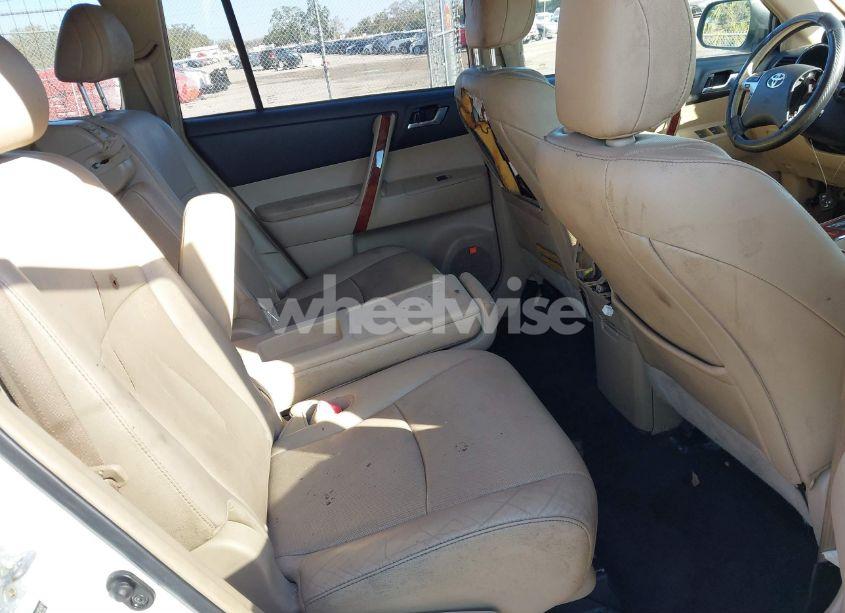 Photo 8 of 2013 Toyota Highlander LIMITED V6 (VIN 5TDDK3EH7DS210481)