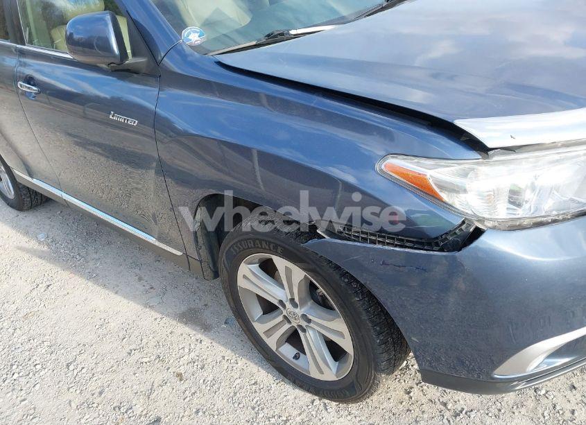 Photo 17 of 2013 Toyota Highlander LIMITED V6 (VIN 5TDDK3EH7DS261513)
