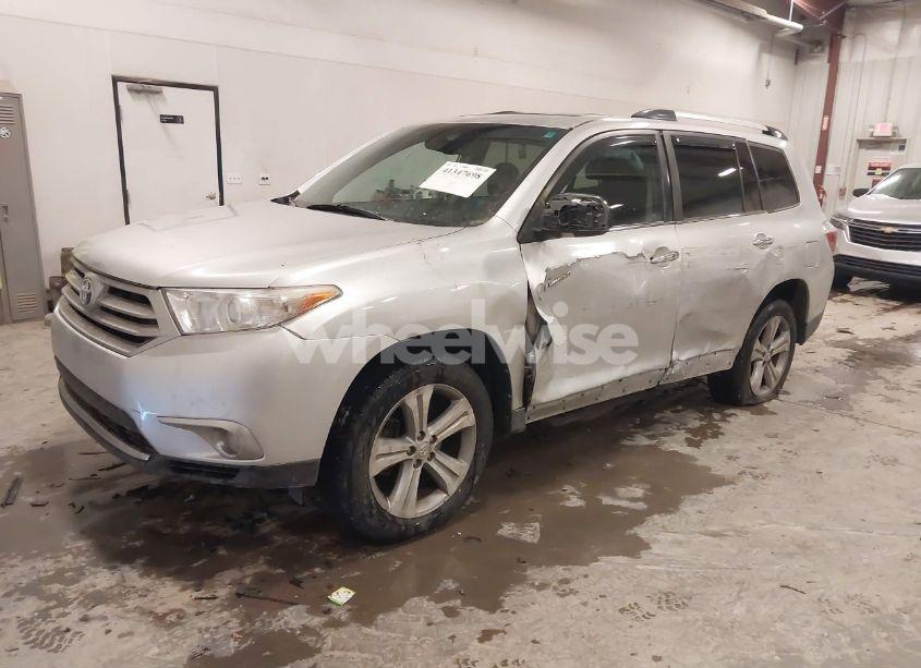 Photo 2 of 2012 Toyota Highlander LIMITED V6 (VIN 5TDDK3EH8CS110310)