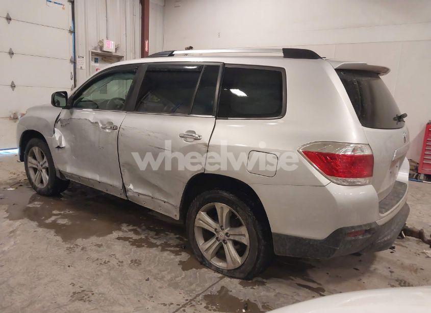 Photo 3 of 2012 Toyota Highlander LIMITED V6 (VIN 5TDDK3EH8CS110310)