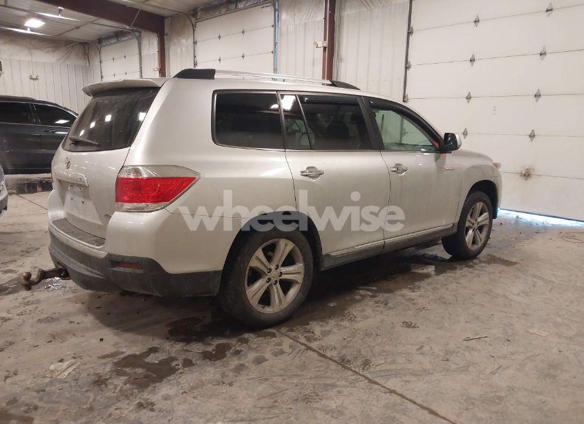 Photo 4 of 2012 Toyota Highlander LIMITED V6 (VIN 5TDDK3EH8CS110310)