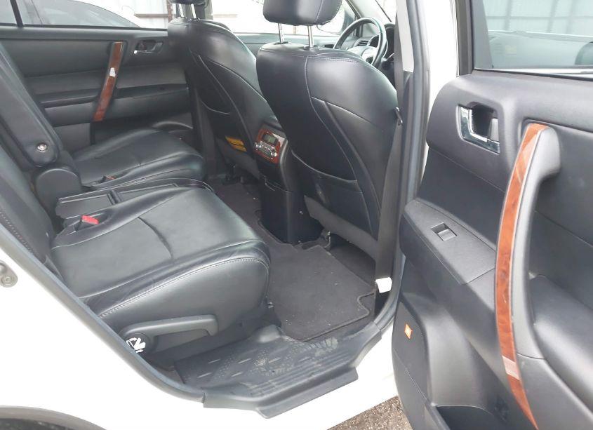 Photo 8 of 2011 Toyota Highlander LIMITED V6 (VIN 5TDDK3EH9BS060533)