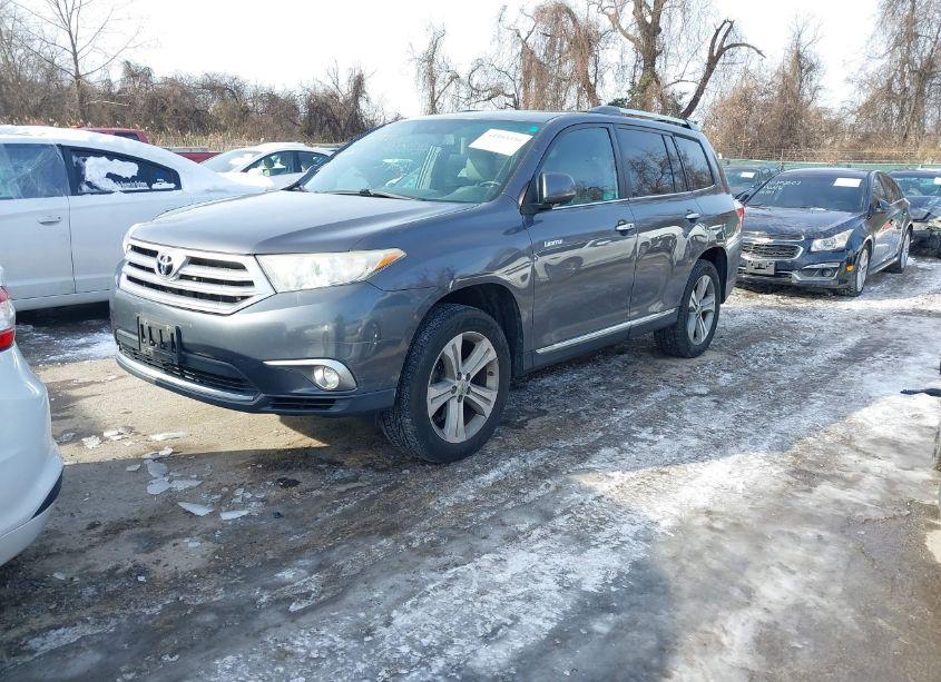 Photo 2 of 2012 Toyota Highlander LIMITED V6 (VIN 5TDDK3EH9CS161380)