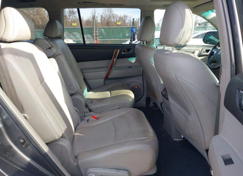 Photo 8 of 2012 Toyota Highlander LIMITED V6 (VIN 5TDDK3EH9CS161380)