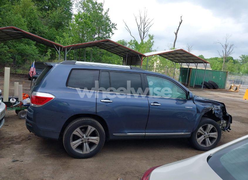 Photo 13 of 2013 Toyota Highlander LIMITED V6 (VIN 5TDDK3EH9DS203161)