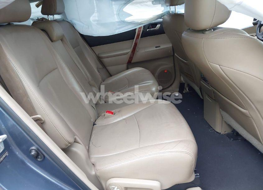 Photo 8 of 2013 Toyota Highlander LIMITED V6 (VIN 5TDDK3EH9DS203161)