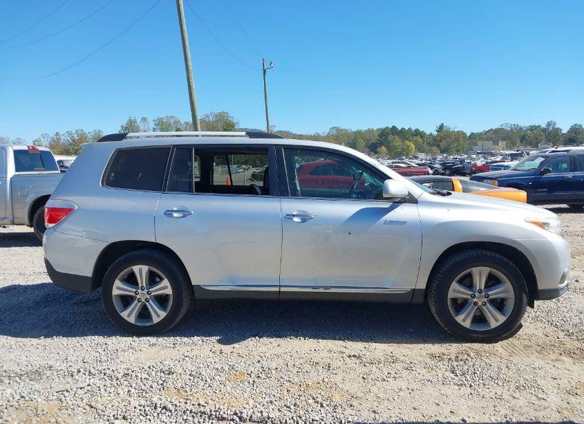 Photo 13 of 2013 Toyota Highlander LIMITED V6 (VIN 5TDDK3EH9DS235074)