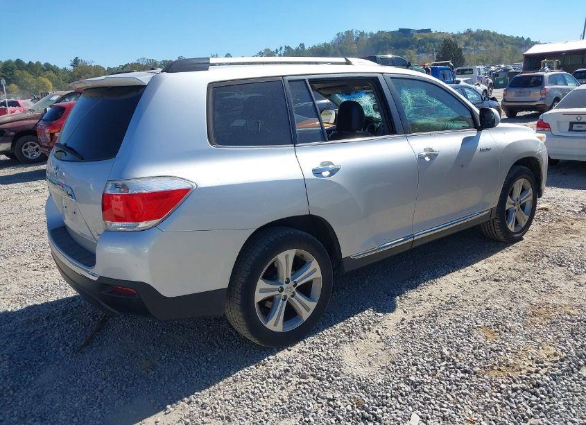 Photo 4 of 2013 Toyota Highlander LIMITED V6 (VIN 5TDDK3EH9DS235074)