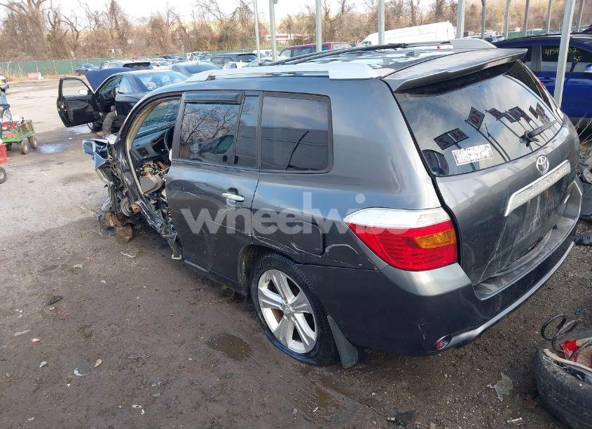 Photo 3 of 2010 Toyota Highlander LIMITED V6 (VIN 5TDDK3EHXAS031184)