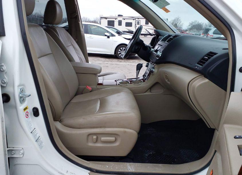 Photo 5 of 2012 Toyota Highlander LIMITED V6 (VIN 5TDDK3EHXCS129330)