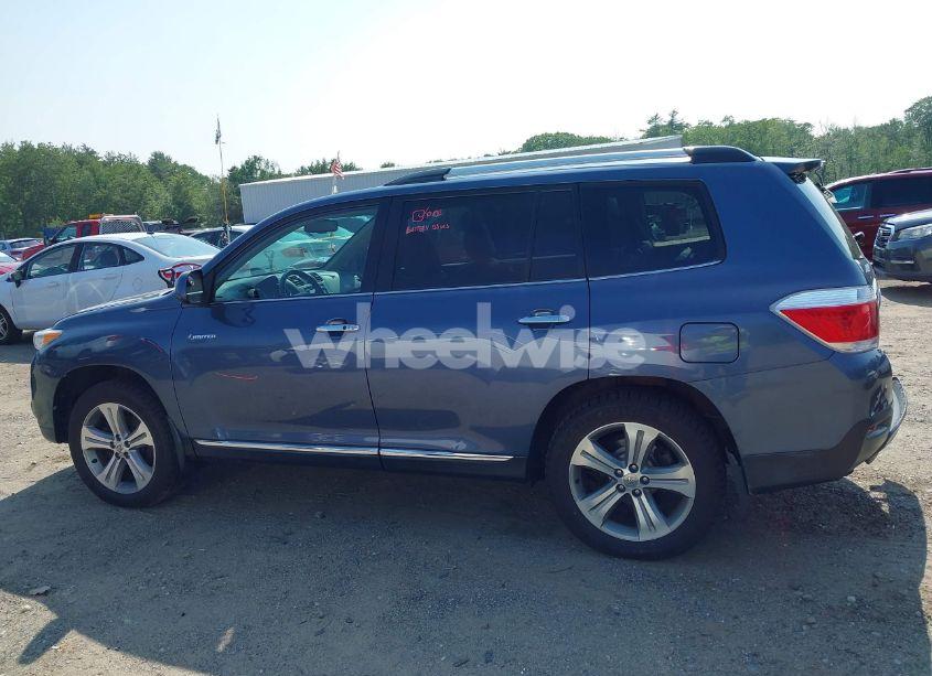 Photo 15 of 2013 Toyota Highlander LIMITED V6 (VIN 5TDDK3EHXDS208675)