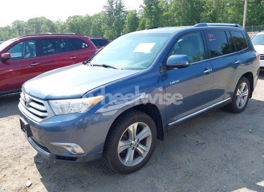 Photo 2 of 2013 Toyota Highlander LIMITED V6 (VIN 5TDDK3EHXDS208675)