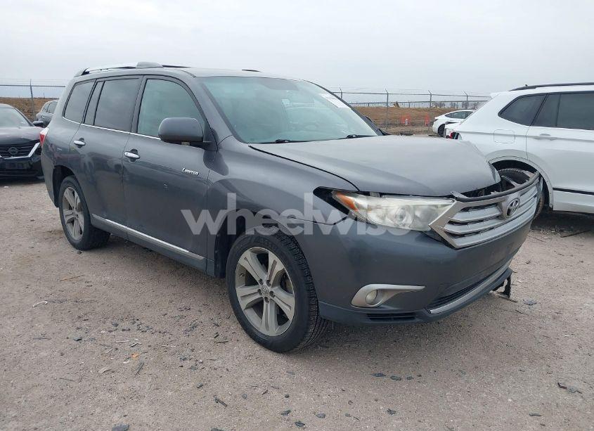 2013 Toyota Highlander LIMITED V6 (VIN 5TDDK3EHXDS261988) main photo