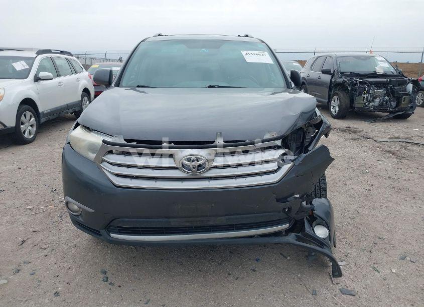 Photo 12 of 2013 Toyota Highlander LIMITED V6 (VIN 5TDDK3EHXDS261988)