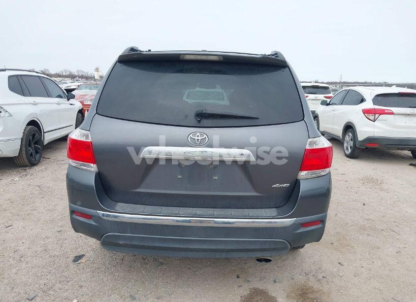 Photo 16 of 2013 Toyota Highlander LIMITED V6 (VIN 5TDDK3EHXDS261988)
