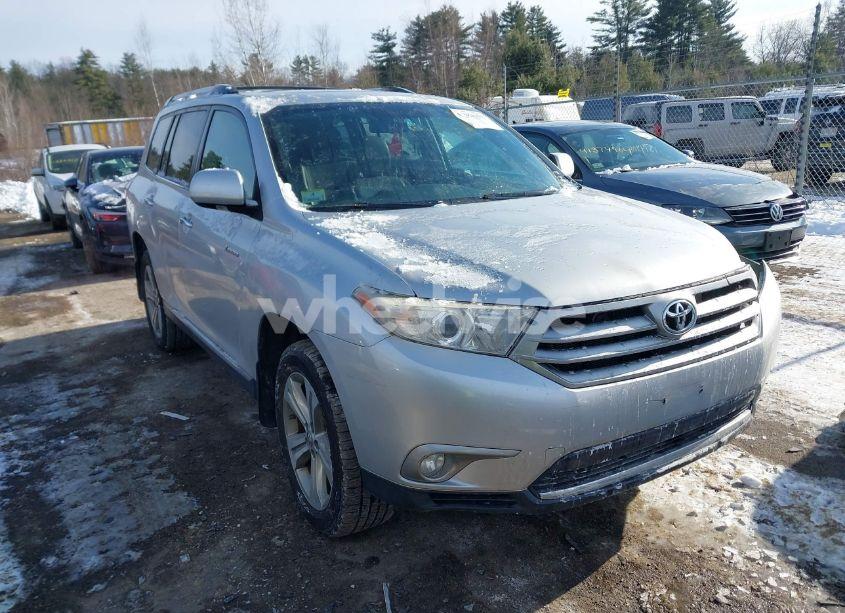 2013 Toyota Highlander LIMITED V6 (VIN 5TDDK3EHXDS271310) main photo