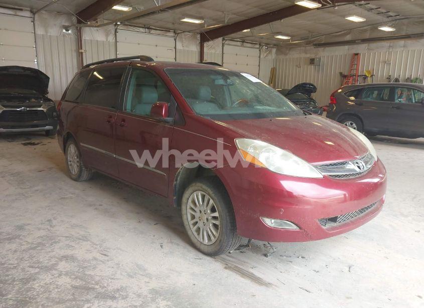 2010 Toyota Sienna LIMITED (VIN 5TDDK4CC0AS030946) main photo