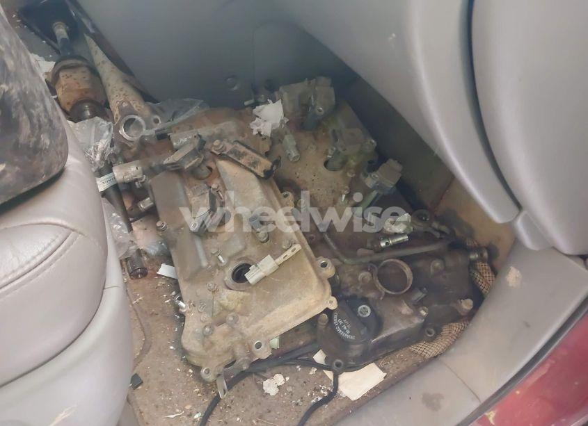 Photo 18 of 2010 Toyota Sienna LIMITED (VIN 5TDDK4CC0AS030946)