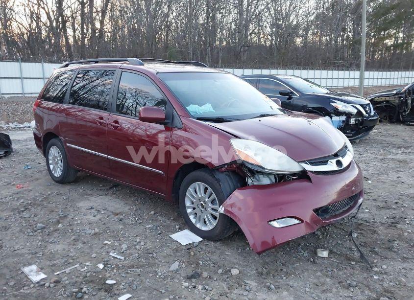 2010 Toyota Sienna LIMITED (VIN 5TDDK4CC9AS028743) main photo